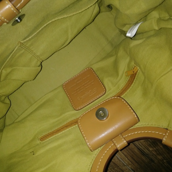 Purse - Picture 3 of 4